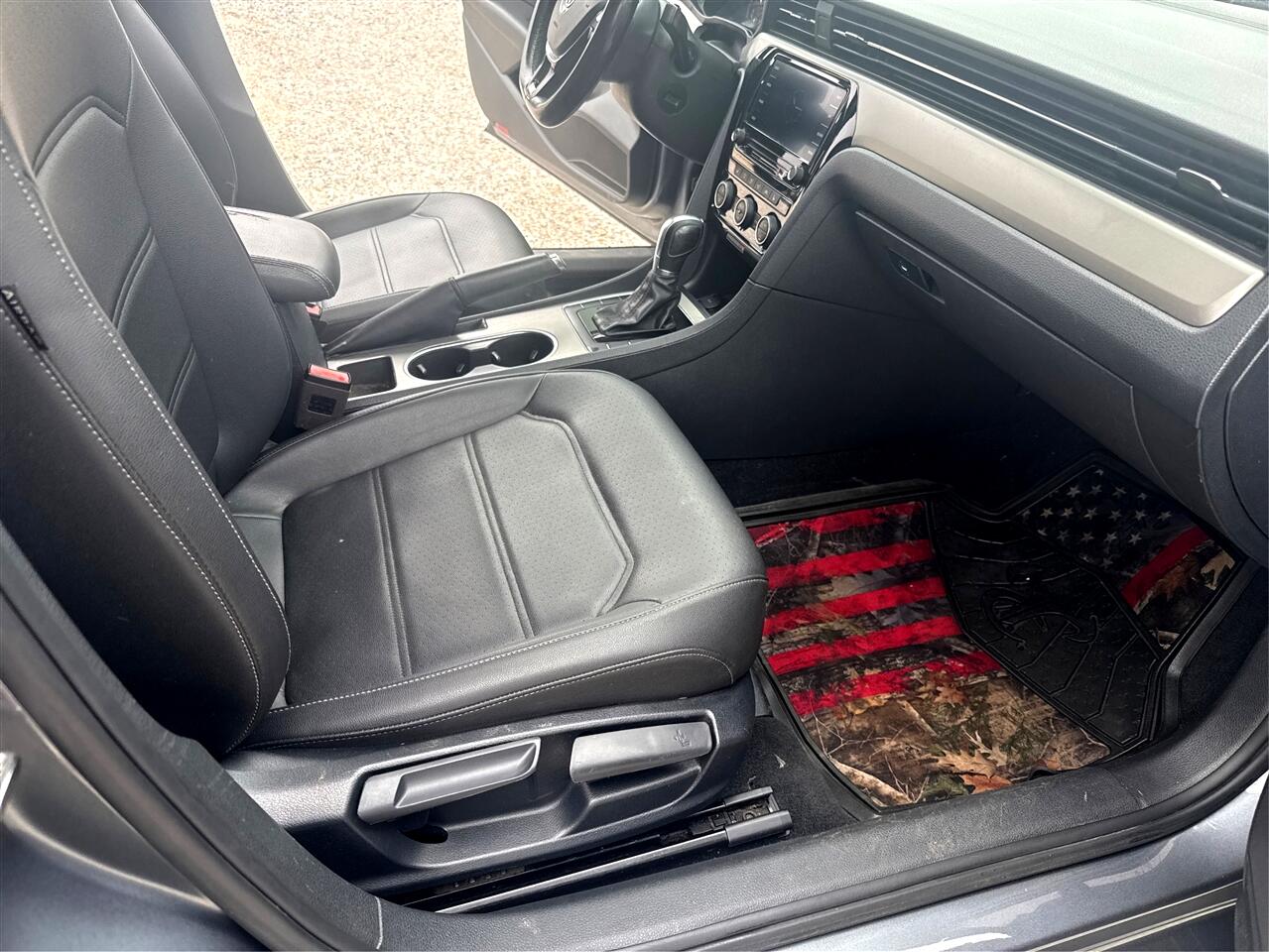 Volkswagen Passat SE 2020