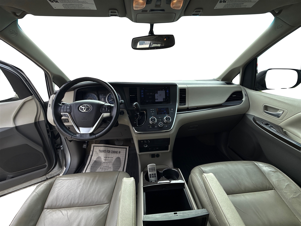 Toyota Sienna XLE FWD 8-Passenger V6 2016