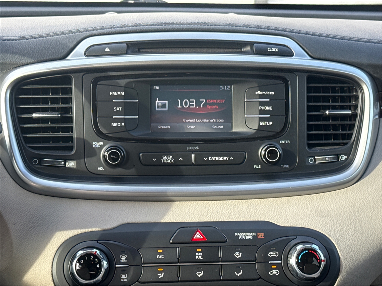 Kia Sorento LX 2WD 2016