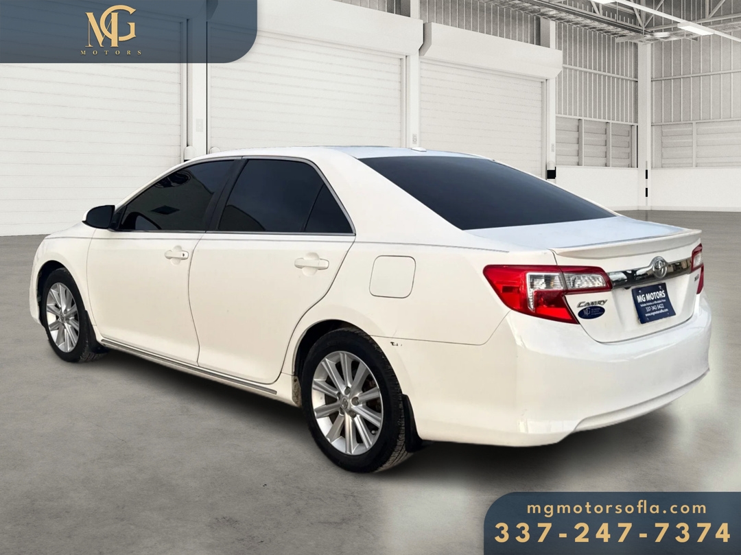 Toyota Camry XLE 2013