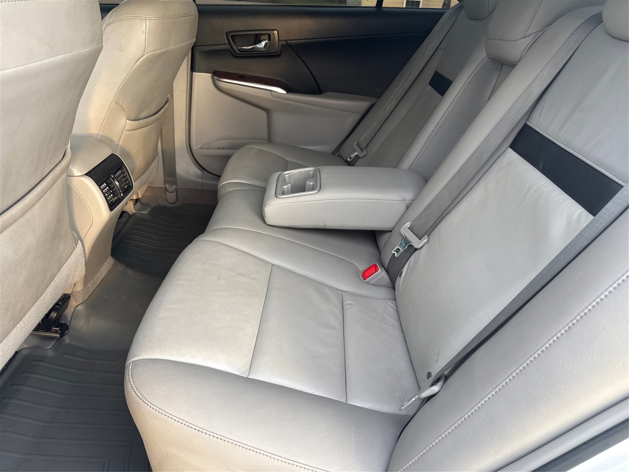 Toyota Camry XLE 2013