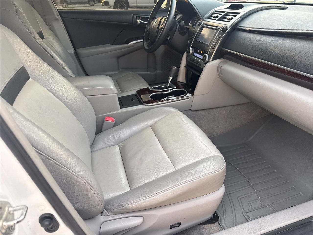 Toyota Camry XLE 2013