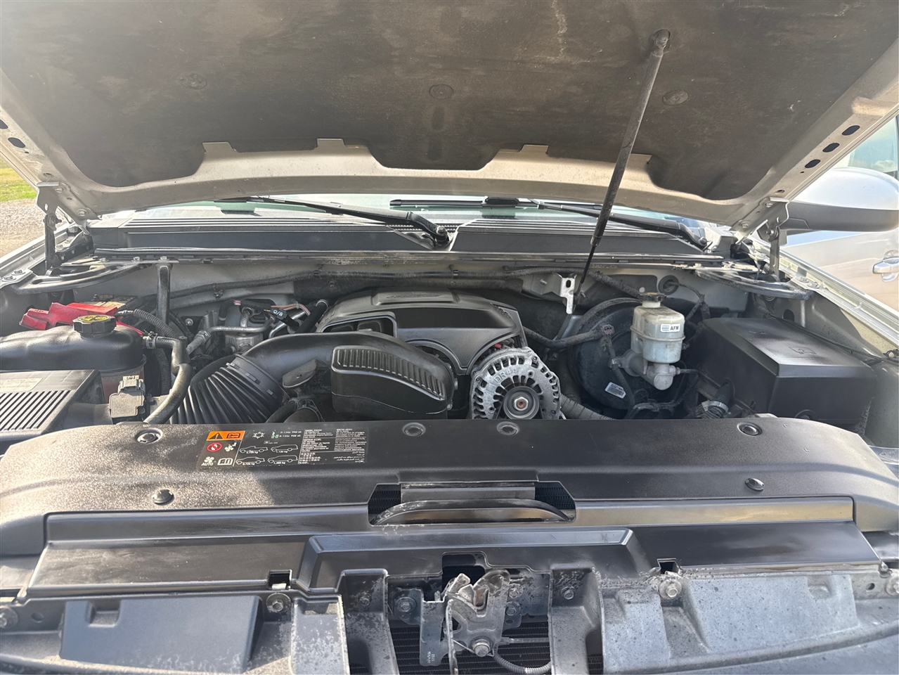 GMC Yukon SLE 2WD 2012