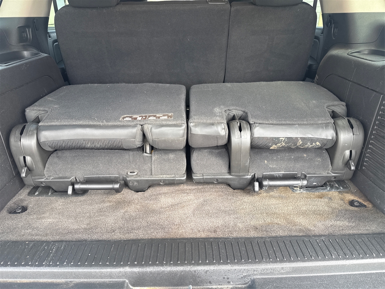 GMC Yukon SLE 2WD 2012