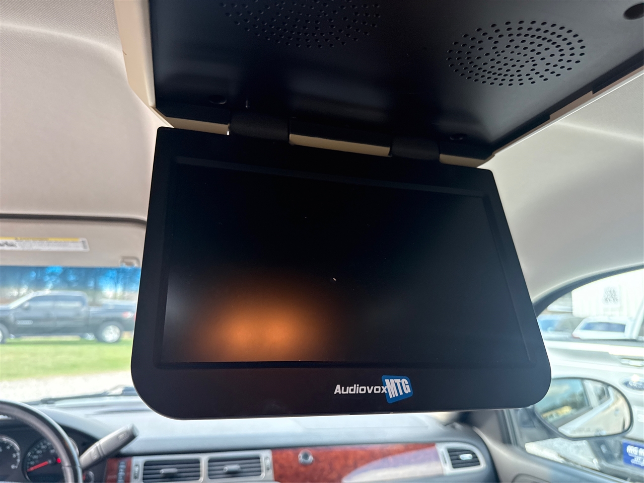 GMC Yukon SLE 2WD 2012