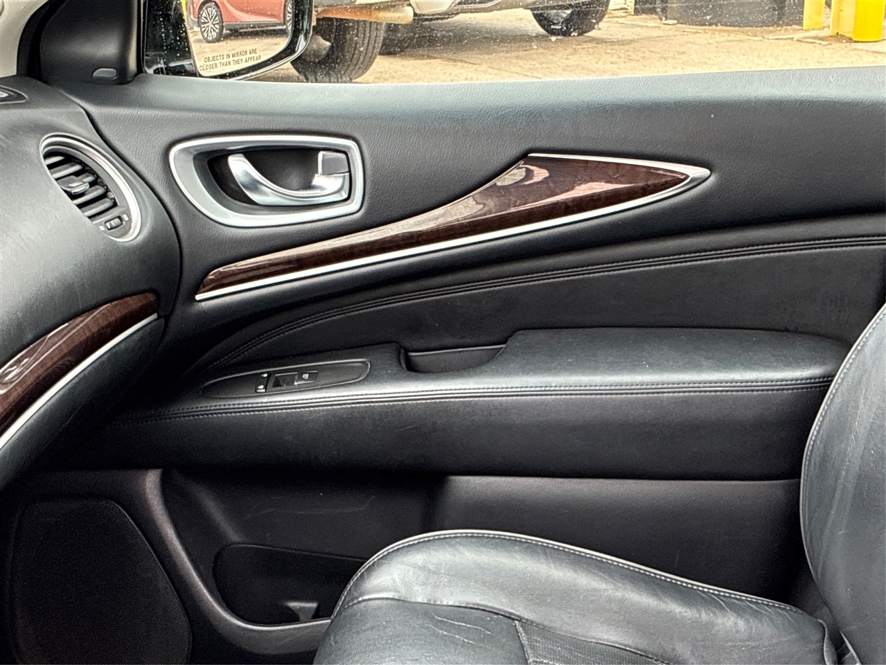 Infiniti QX60 Base FWD 2015