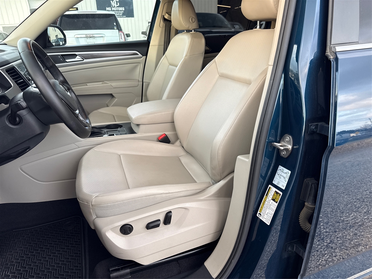 Volkswagen Atlas V6 SE w/Technology 2018