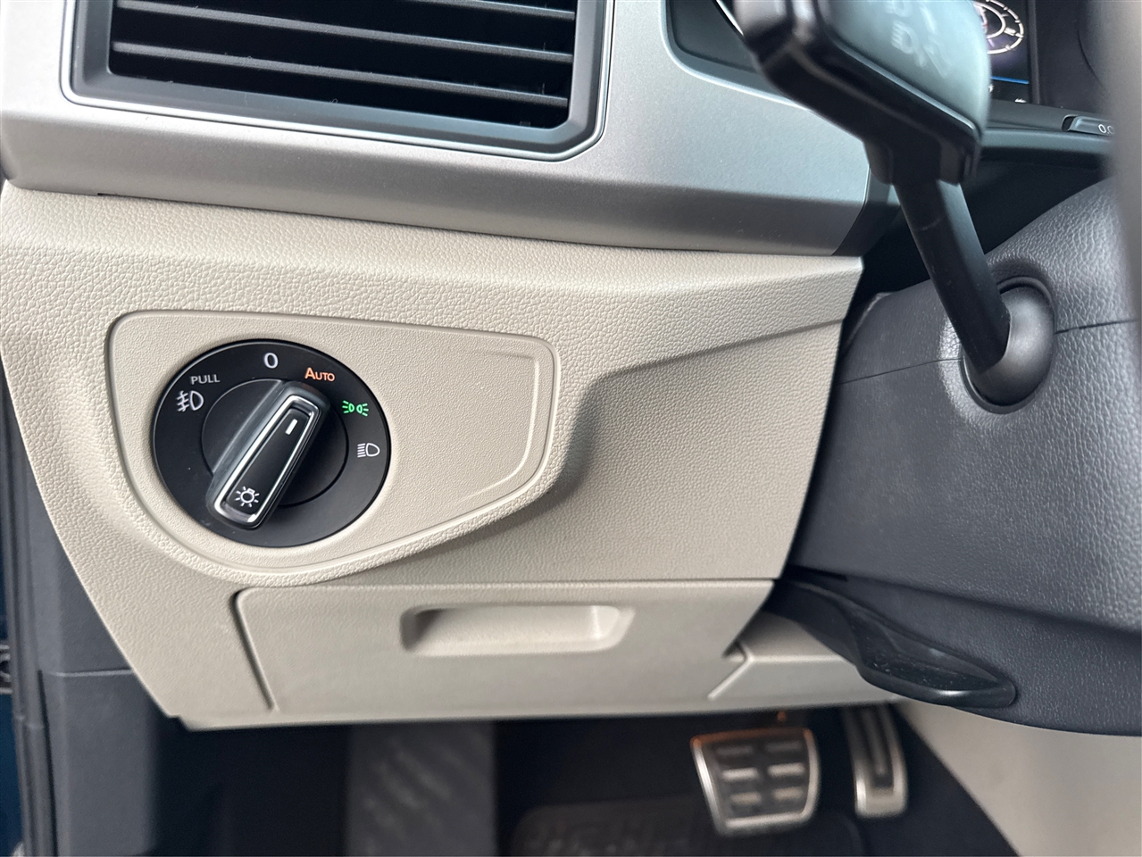 Volkswagen Atlas V6 SE w/Technology 2018