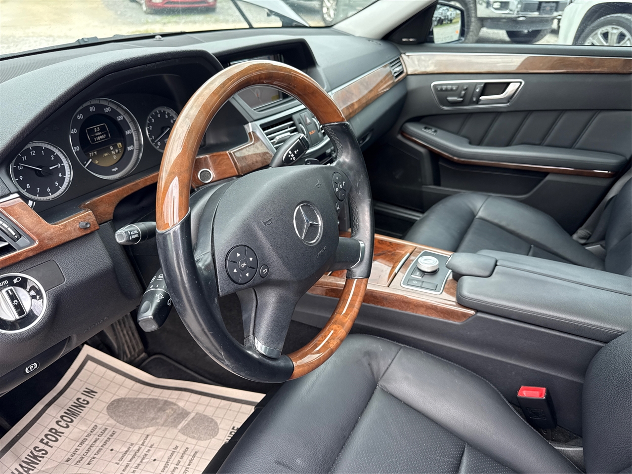 Mercedes-Benz E-Class E350 4MATIC Sedan 2012