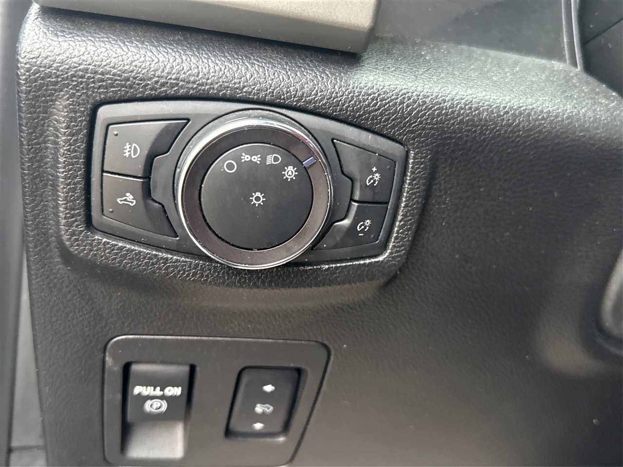 Ford F-150 Lariat SuperCrew 5.5-ft. Bed 4WD 2019