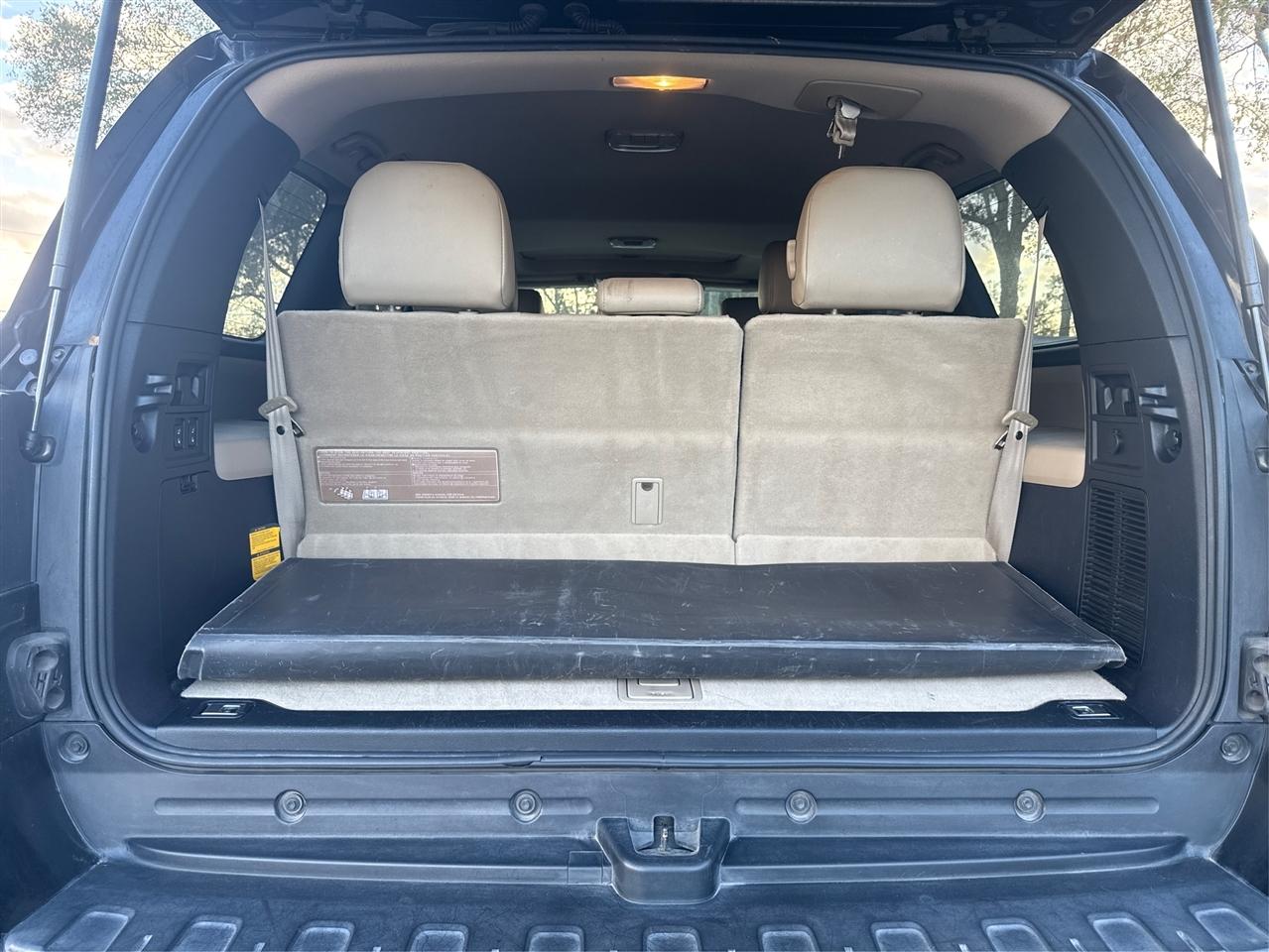 Toyota Sequoia SR5 5.7L 2WD 2013