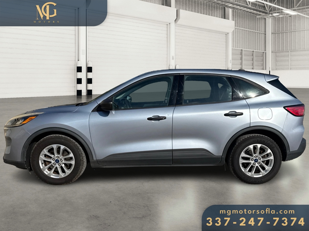 Ford Escape S 2022