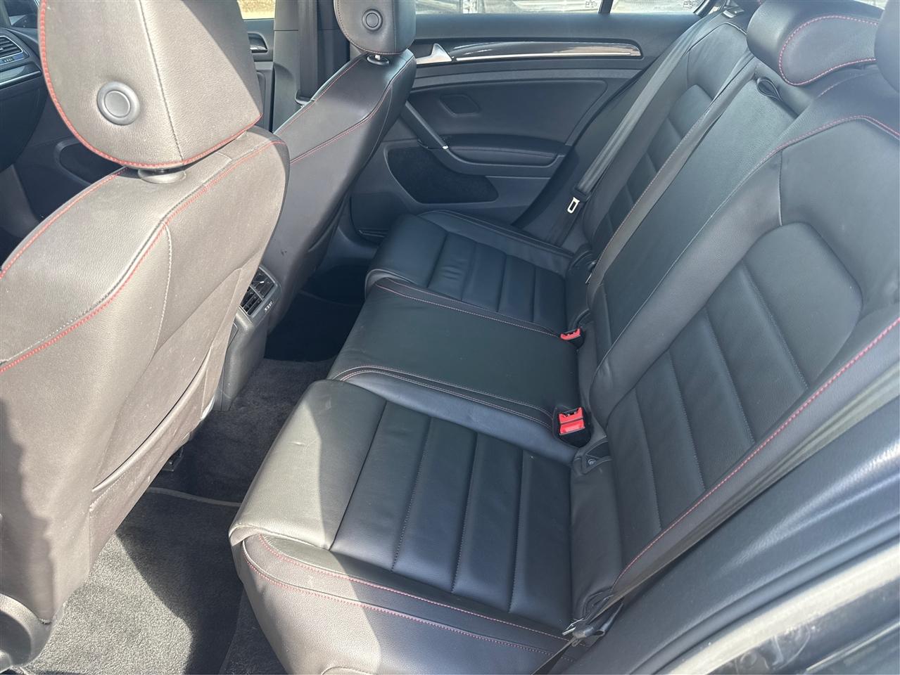 Volkswagen GTI S 6A 4-Door 2015