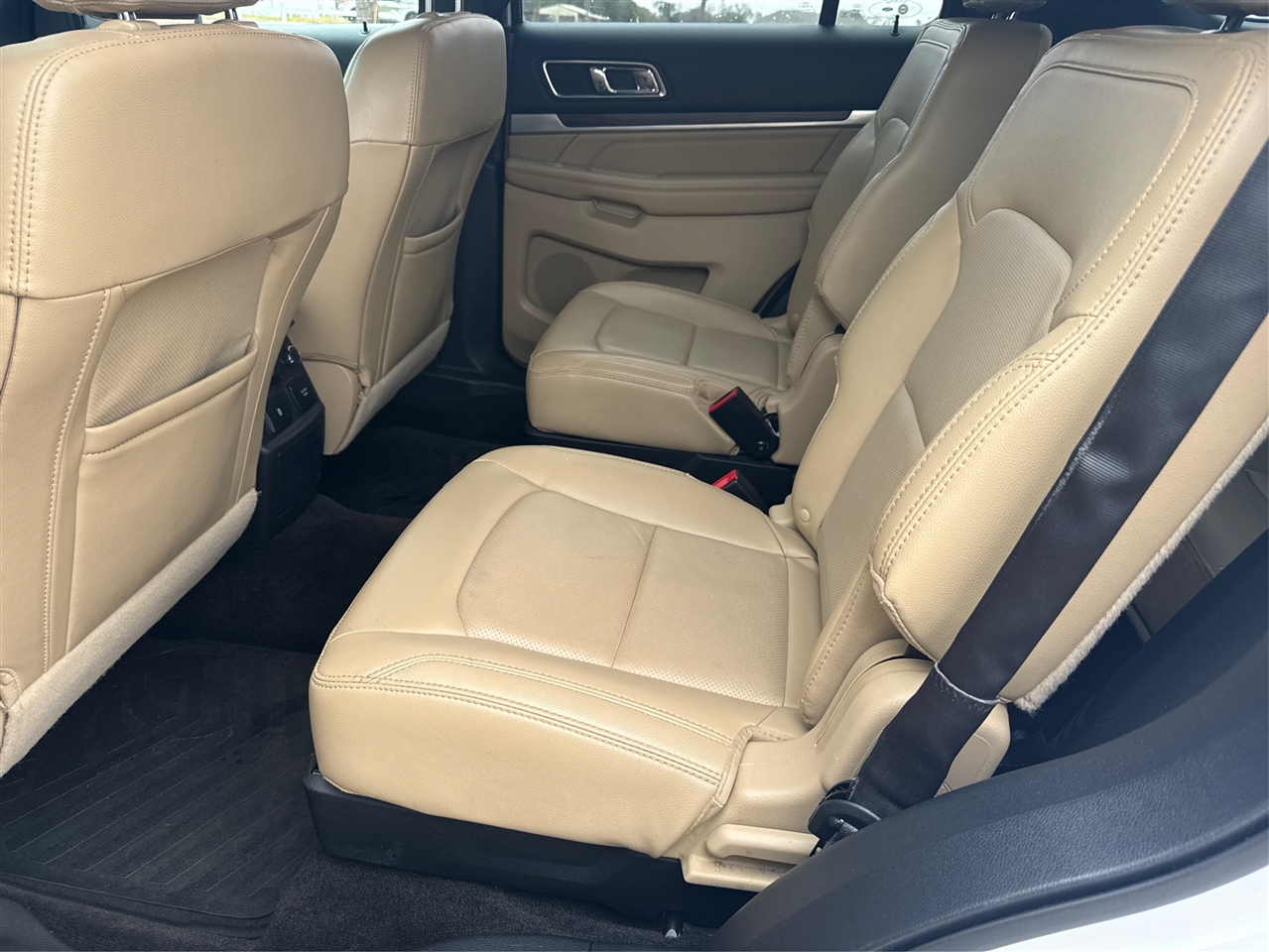 Ford Explorer Limited FWD 2017