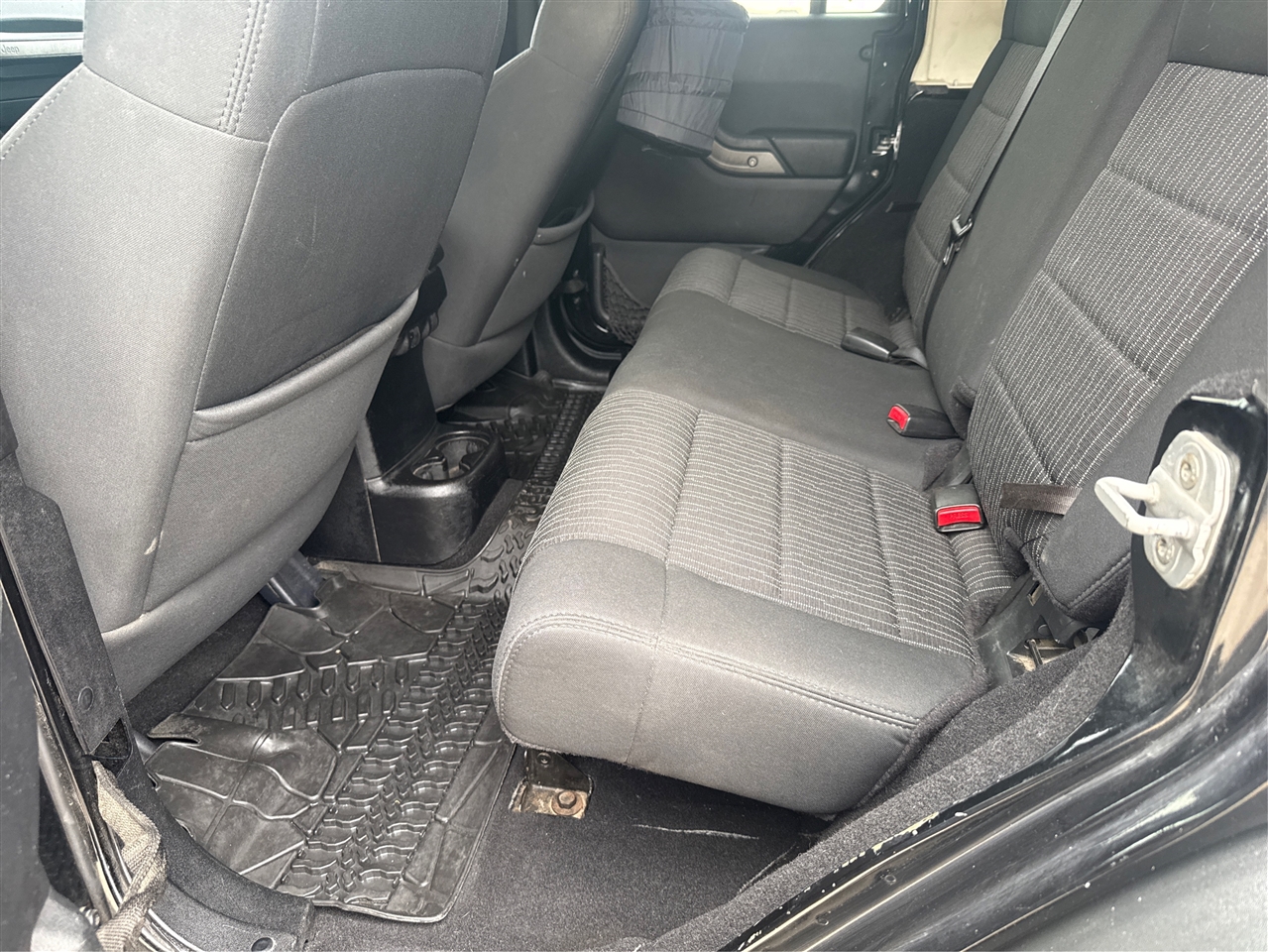 Jeep Wrangler Unlimited Sport 4WD 2012