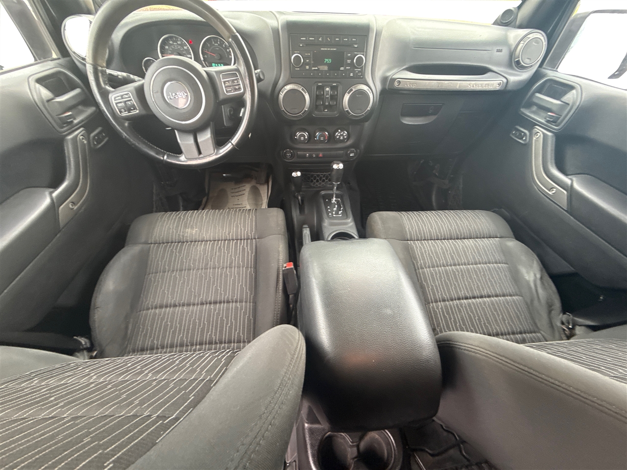 Jeep Wrangler Unlimited Sport 4WD 2012