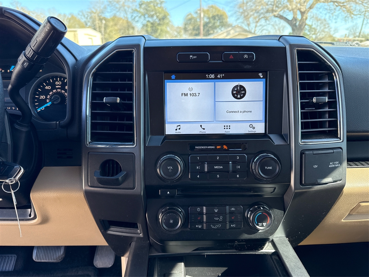 Ford F-150 XLT SuperCrew 5.5-ft. Bed 2WD 2017