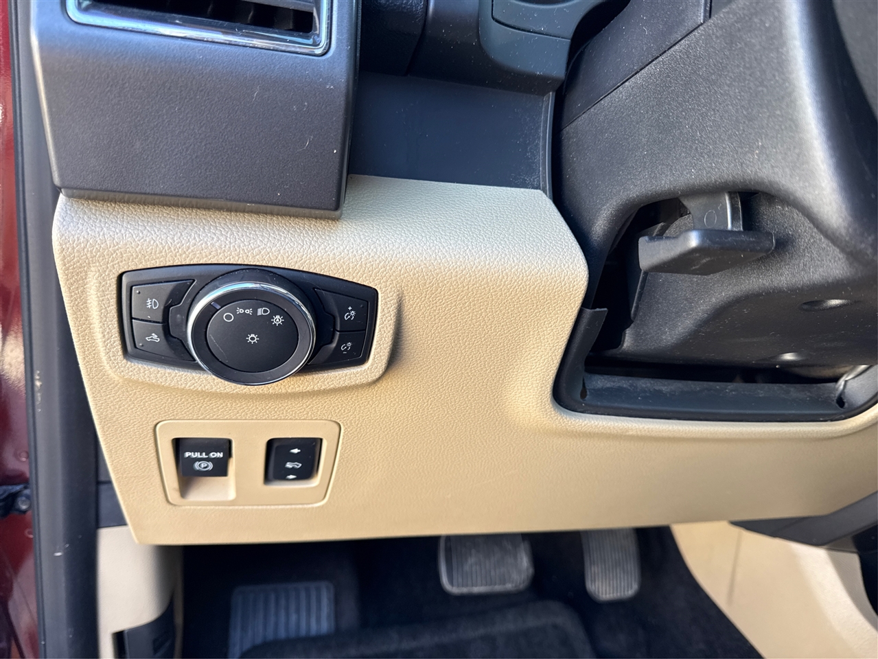 Ford F-150 XLT SuperCrew 5.5-ft. Bed 2WD 2017