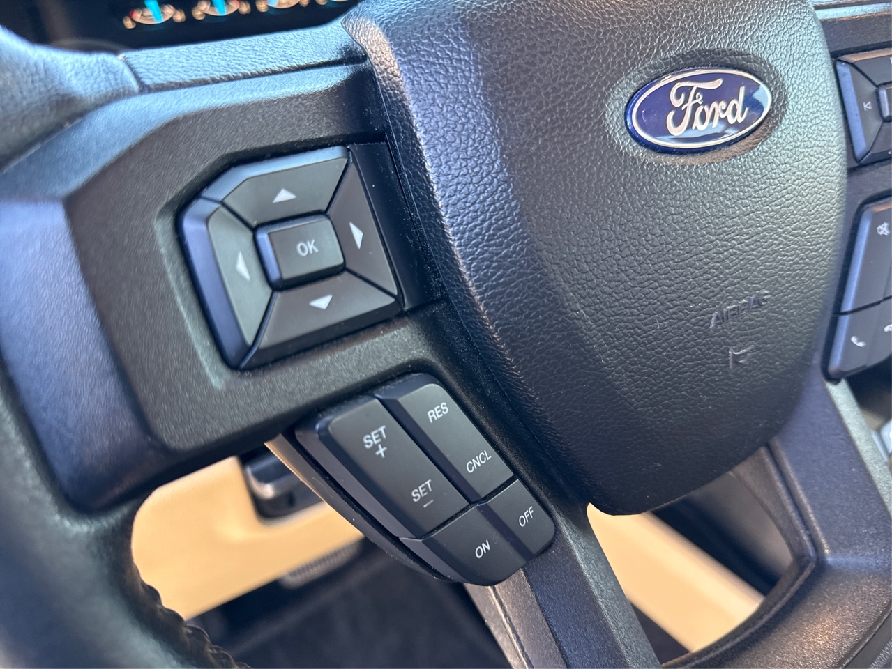 Ford F-150 XLT SuperCrew 5.5-ft. Bed 2WD 2017