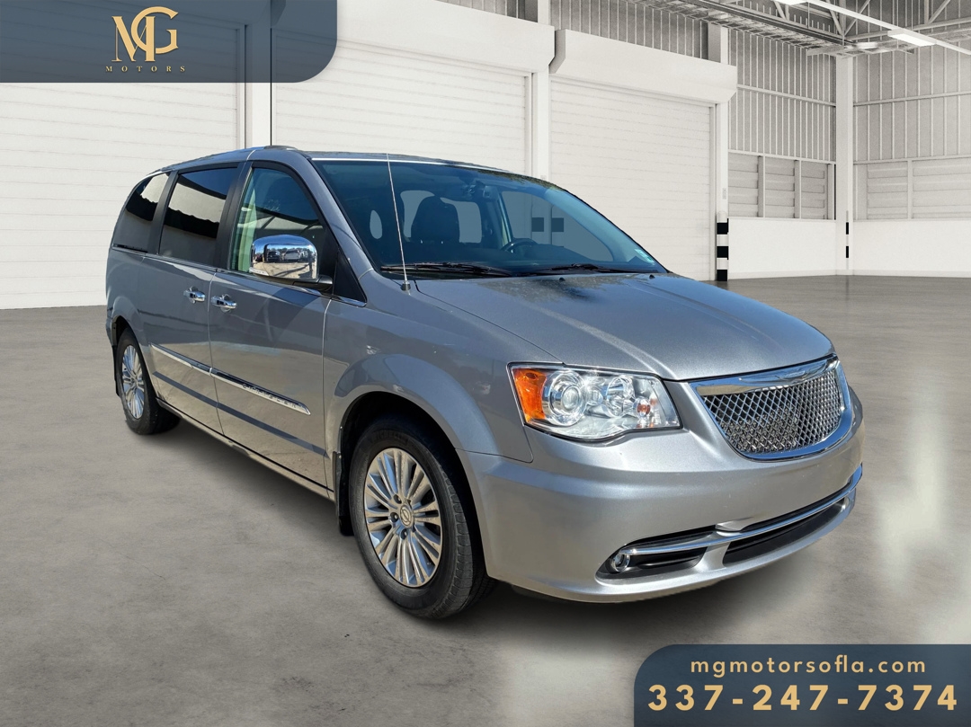 2015 Chrysler Town & Country Limited Platinum