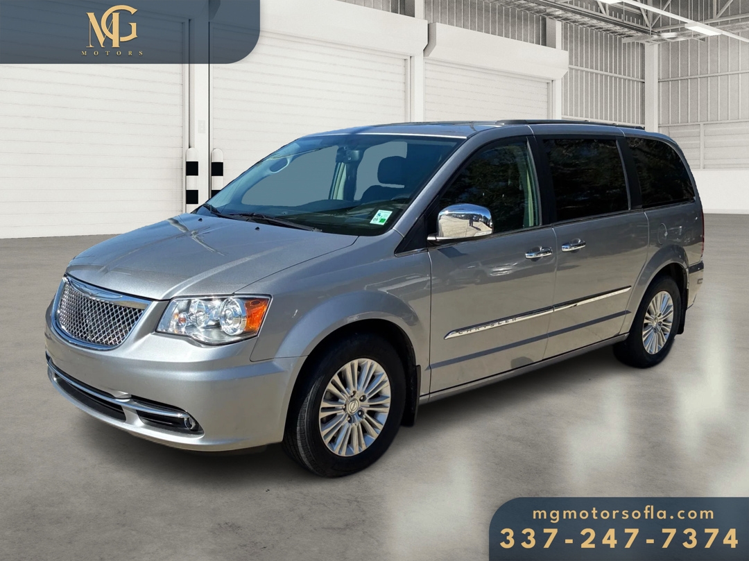 Chrysler Town & Country Limited Platinum 2015