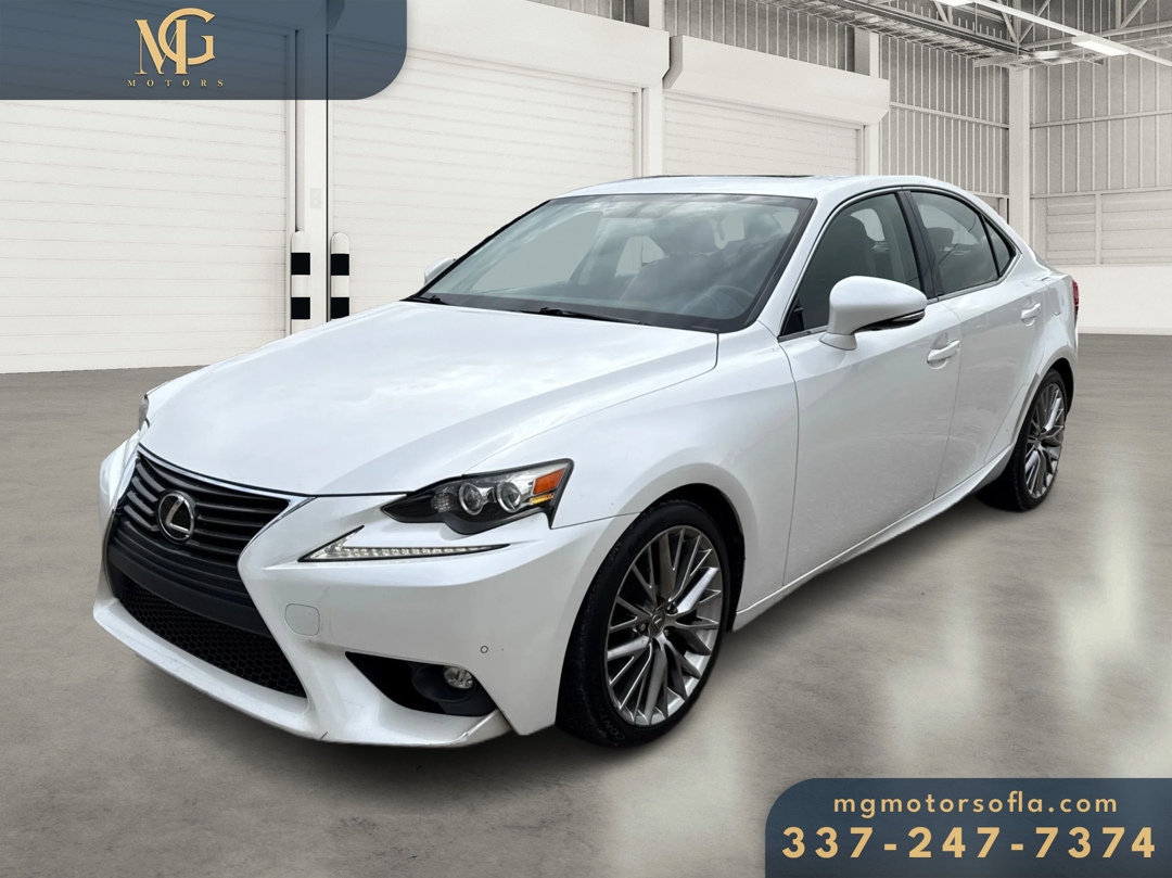 Lexus IS  2015