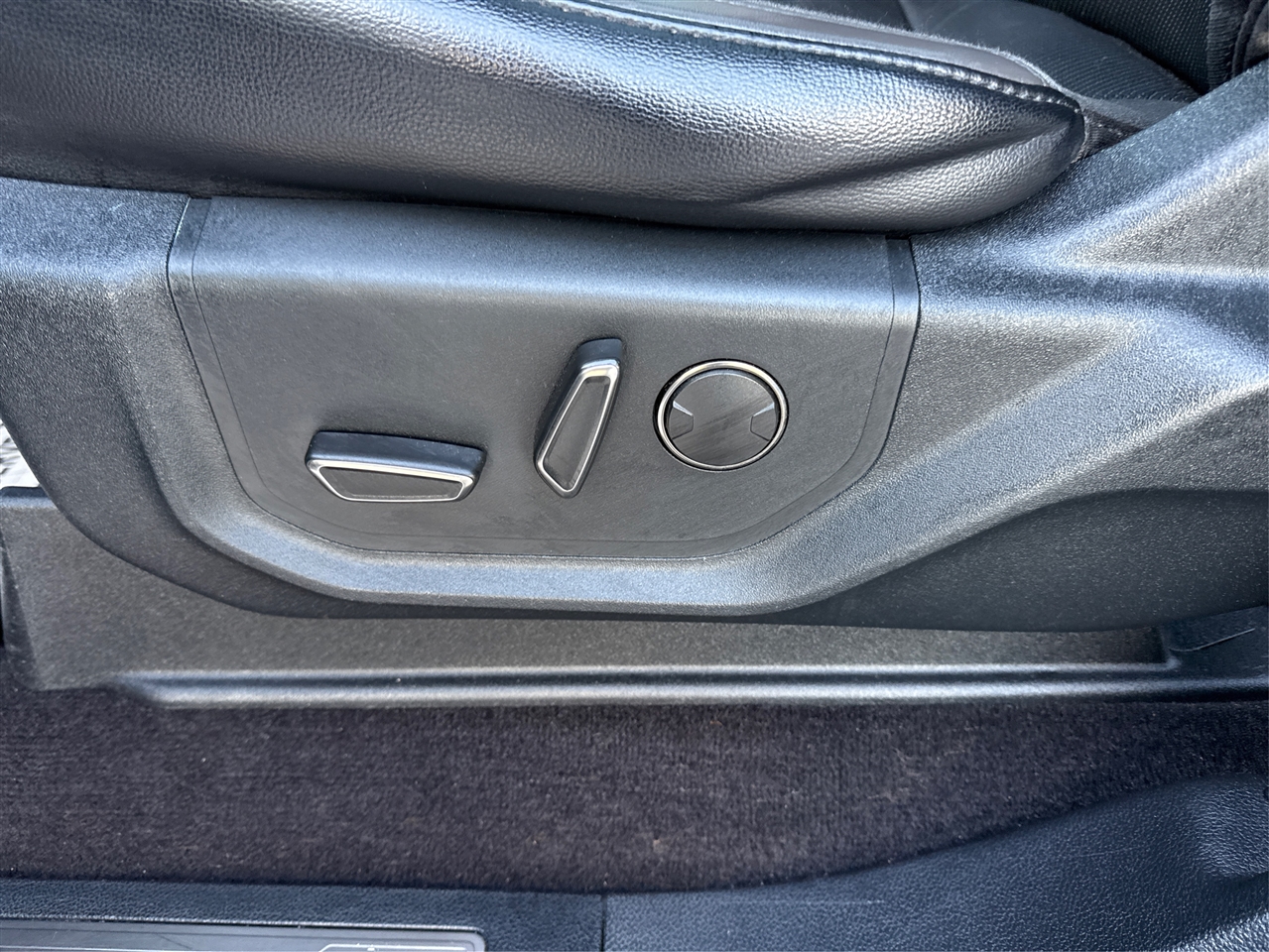 Ford F-150 Raptor SuperCrew 4WD 2019