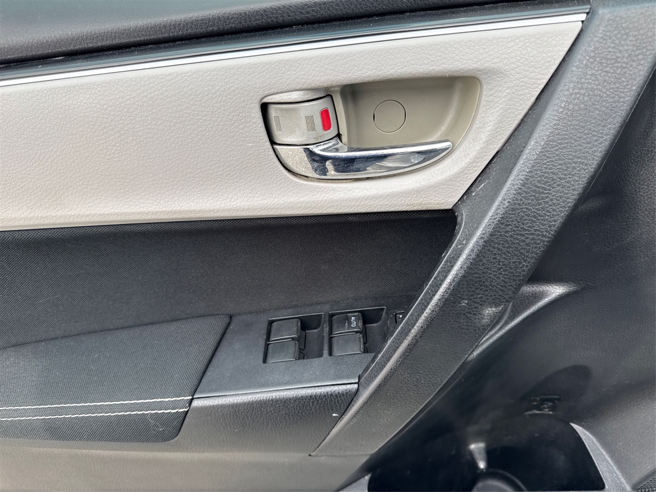 Toyota Corolla LE 2018