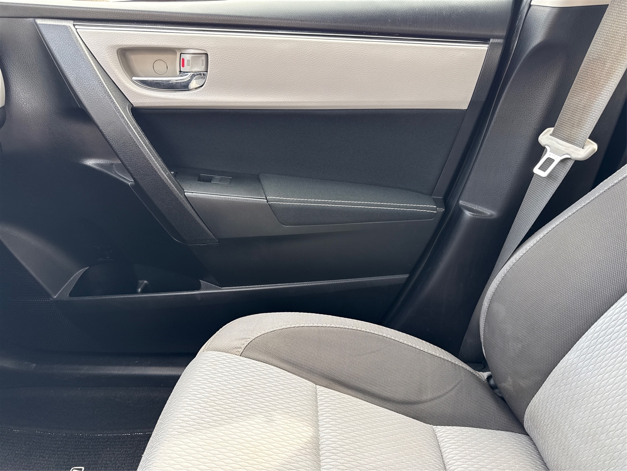 Toyota Corolla LE 2018