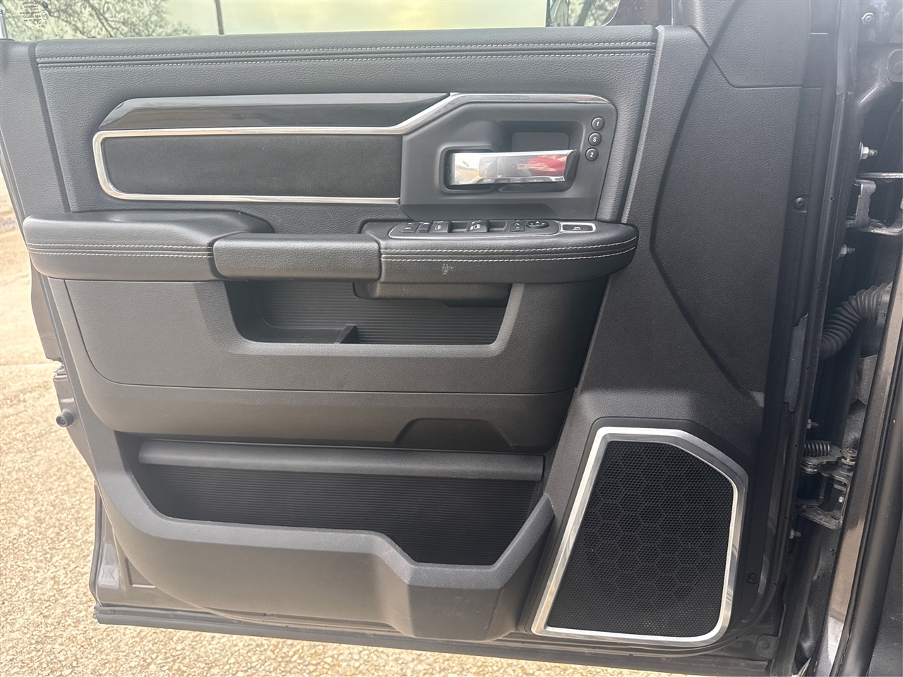 RAM 3500 Laramie Crew Cab SWB 4WD 2021