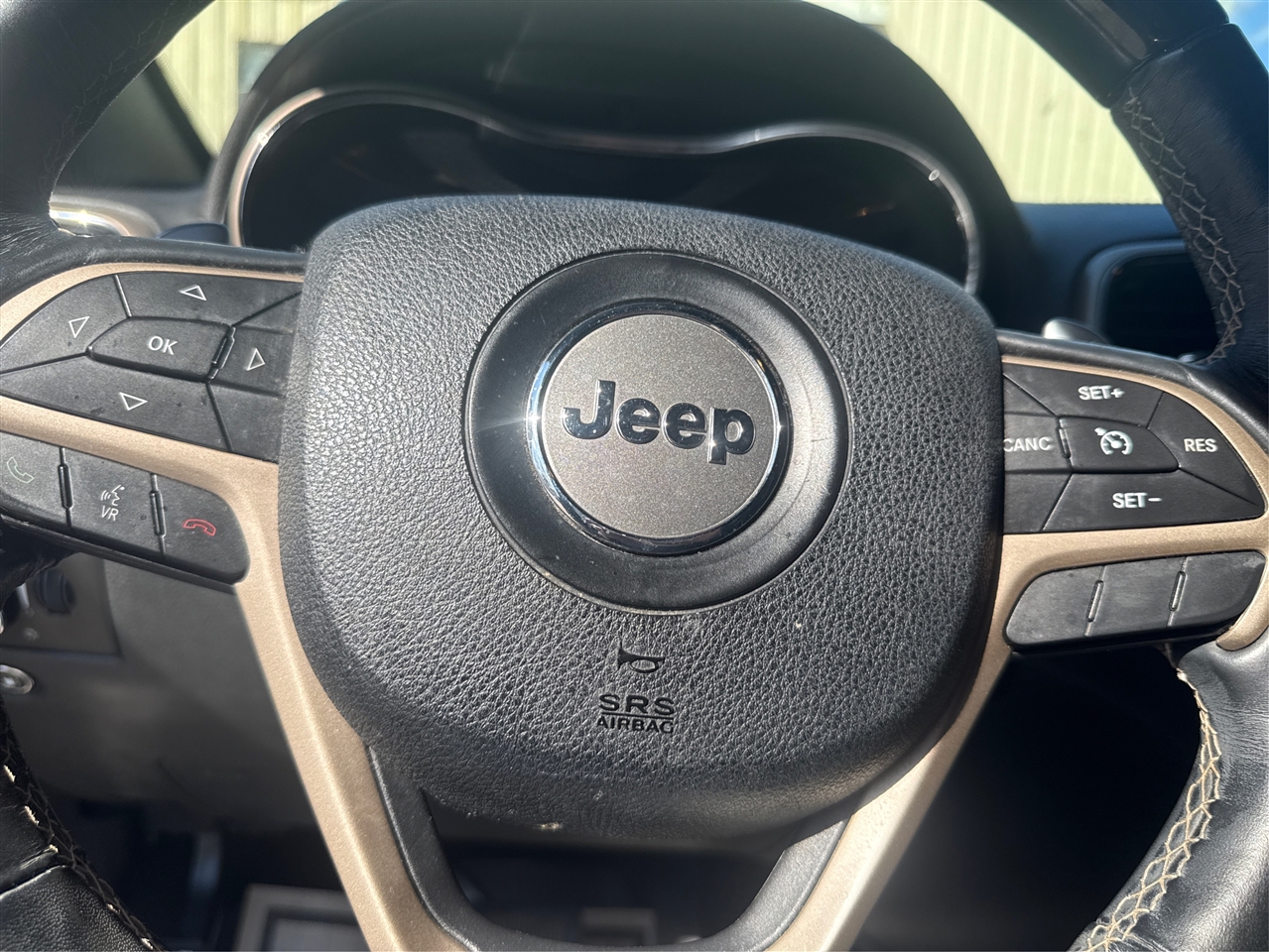 Jeep Grand Cherokee Overland 4WD 2015