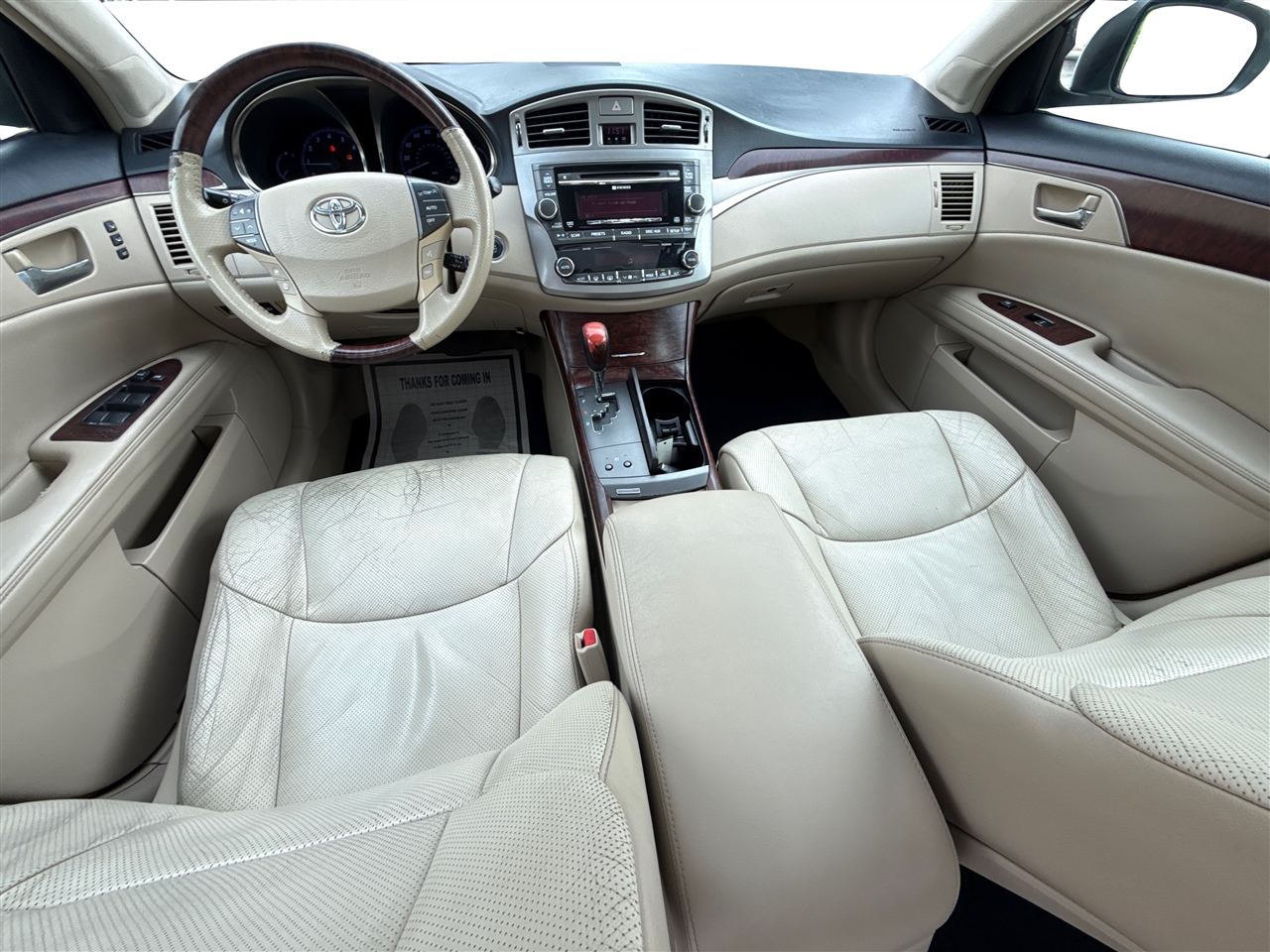 Toyota Avalon Base 2011