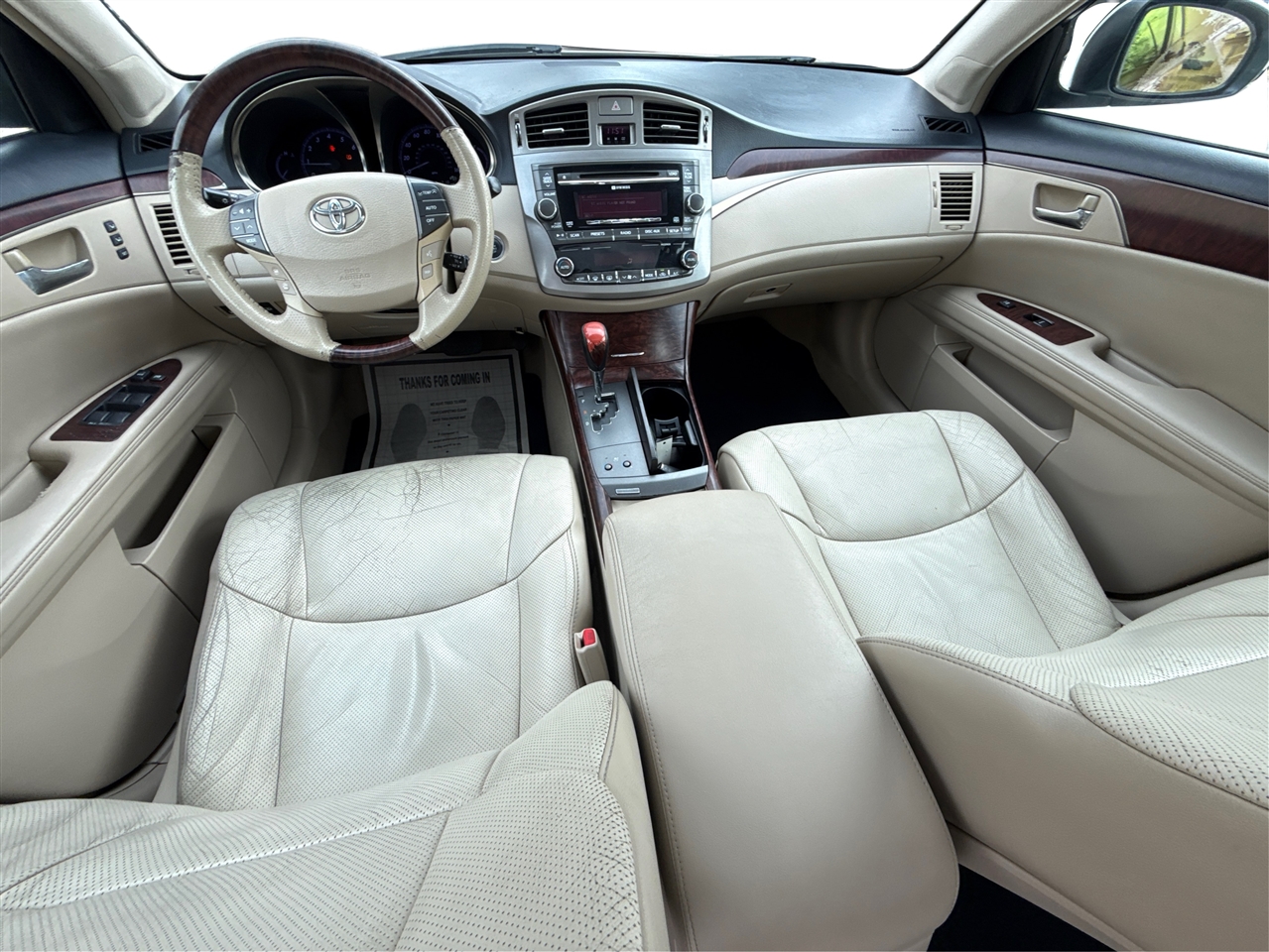 Toyota Avalon Base 2011