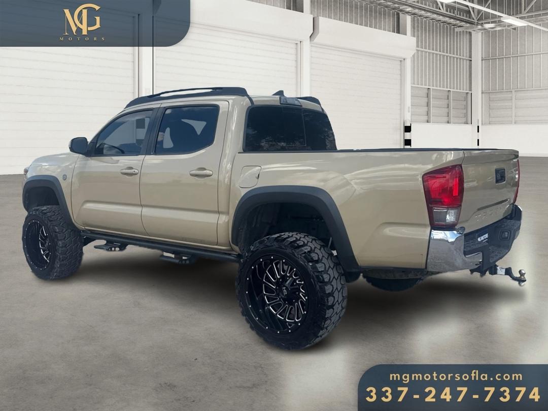 Toyota Tacoma  2017