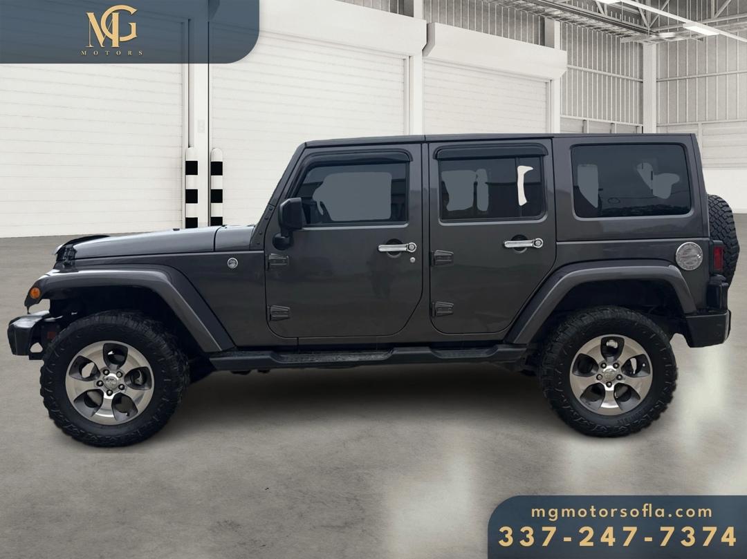 Jeep Wrangler Unlimited Sahara 4WD 2017