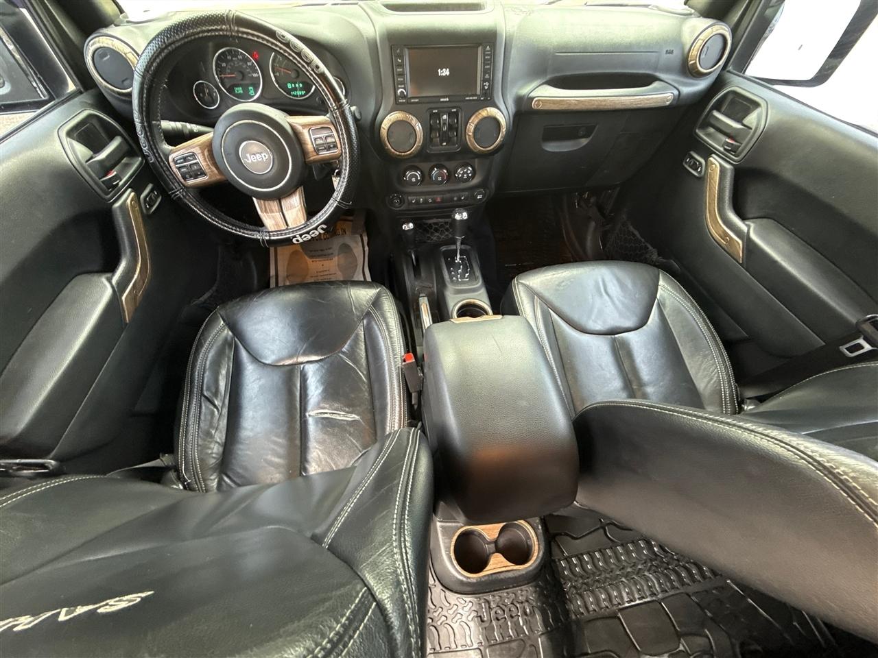 Jeep Wrangler Unlimited Sahara 4WD 2017