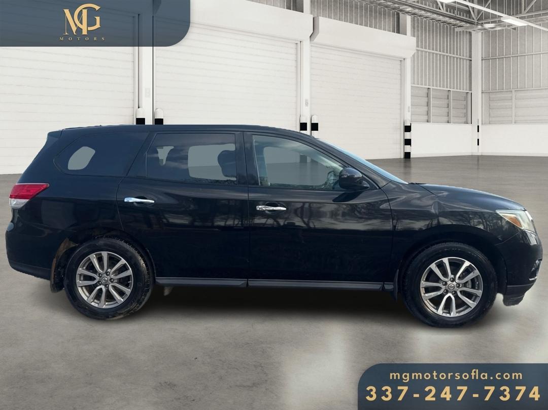 Nissan Pathfinder S 4WD 2014