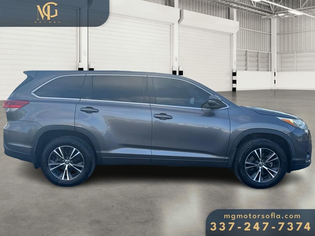 Toyota Highlander  2018