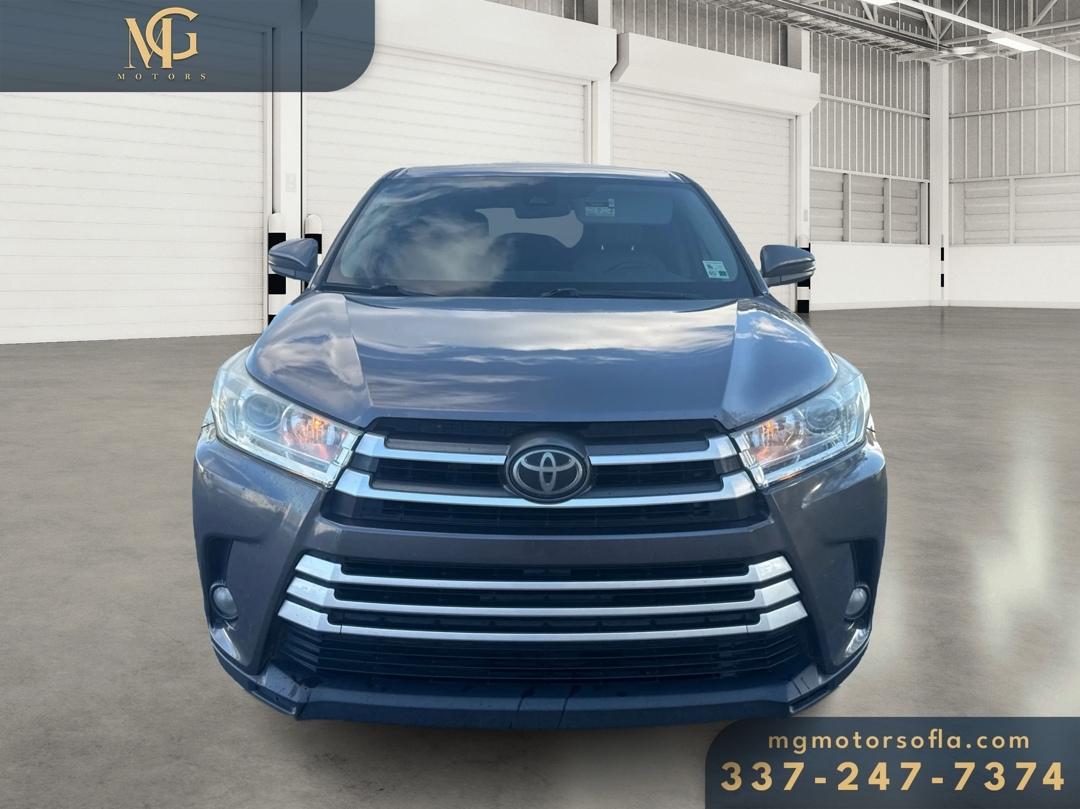 Toyota Highlander  2018