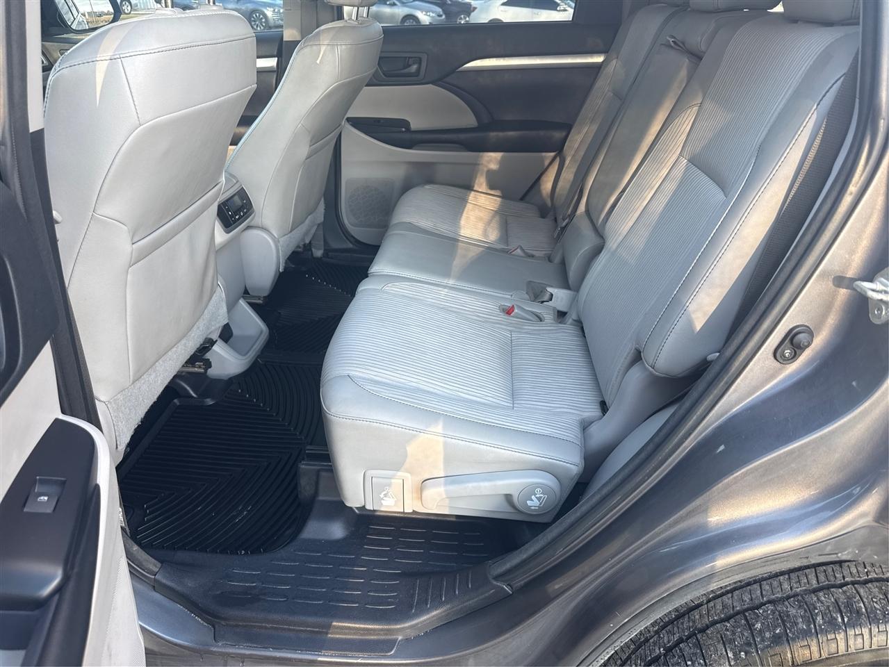 Toyota Highlander  2018