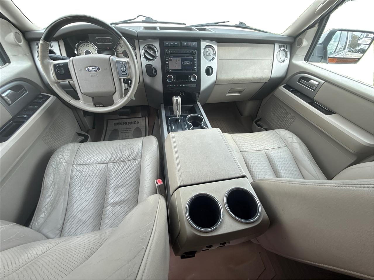 Ford Expedition EL Limited 2WD 2012