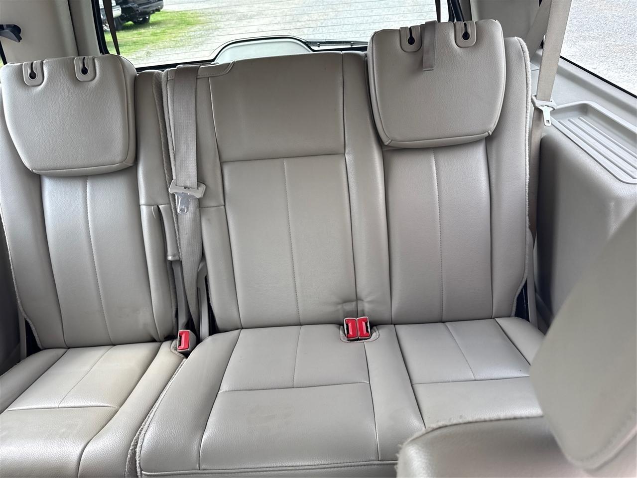 Ford Expedition EL Limited 2WD 2012