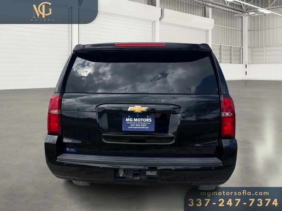 Chevrolet Suburban LS 2WD 2016