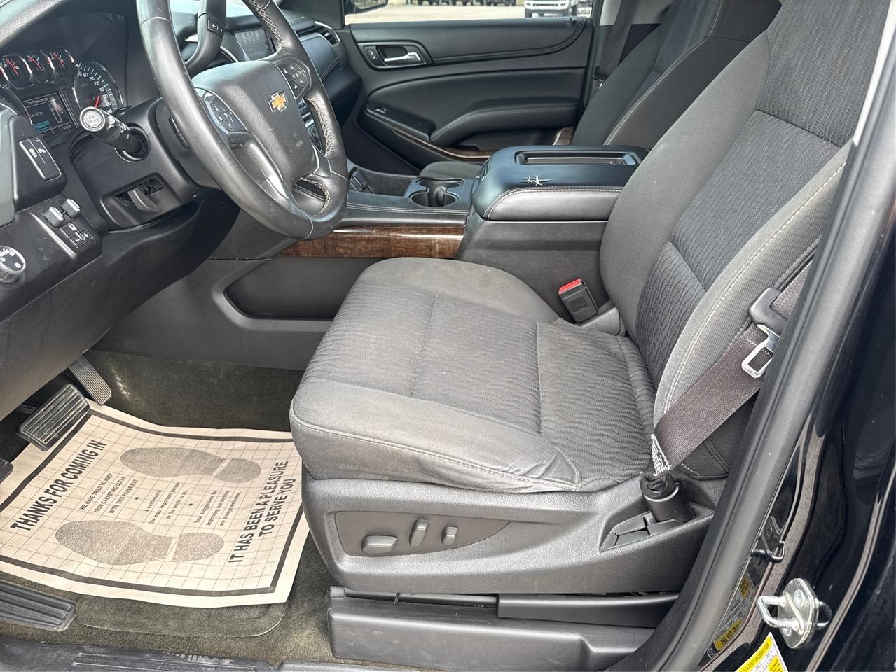 Chevrolet Suburban LS 2WD 2016