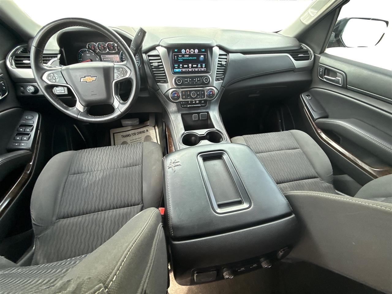 Chevrolet Suburban LS 2WD 2016