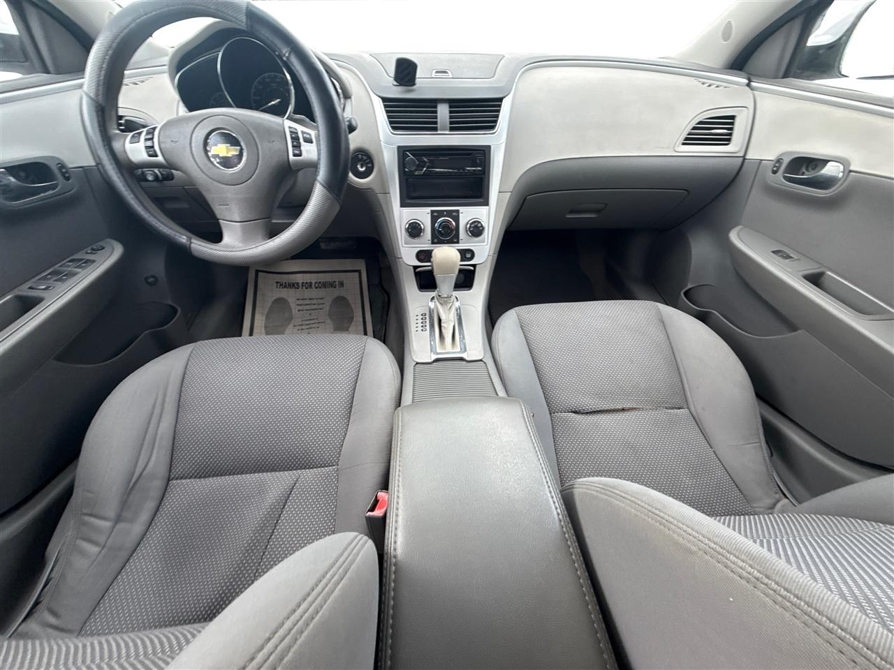 Chevrolet Malibu 1LT 2011
