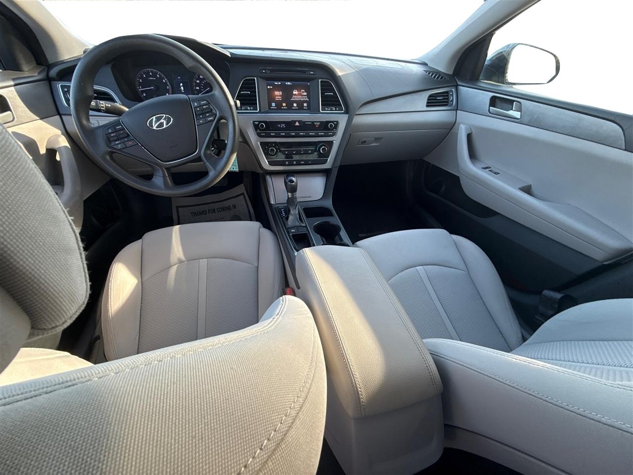 Hyundai Sonata SE 2016