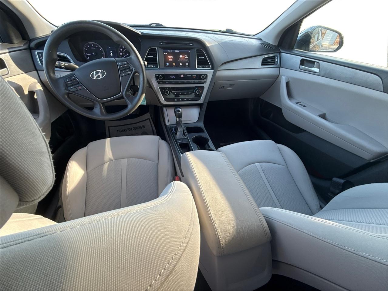 Hyundai Sonata SE 2016