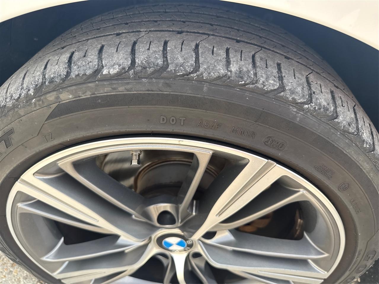 BMW 3-Series 328i Sedan 2014