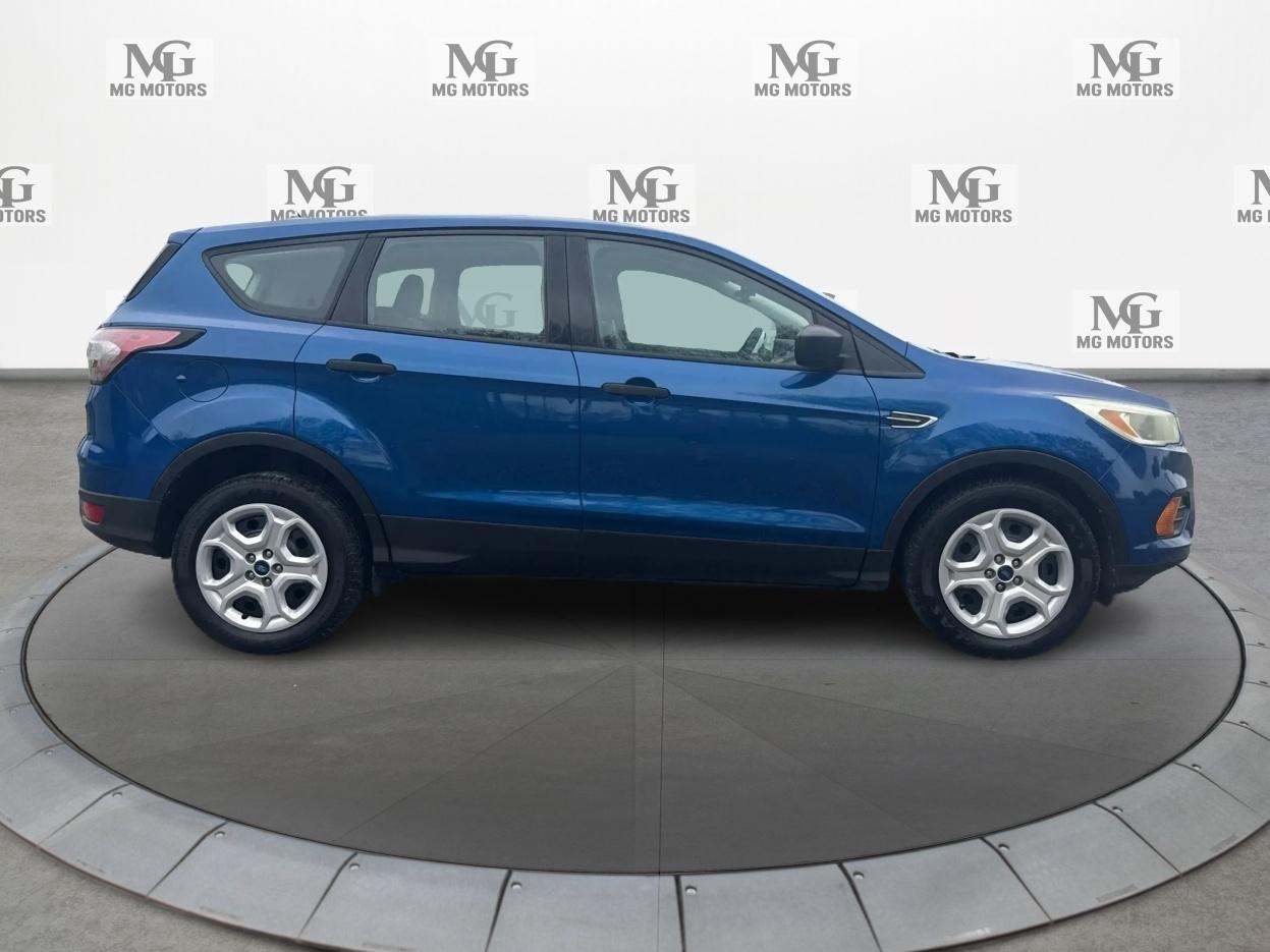 Ford Escape S FWD 2017